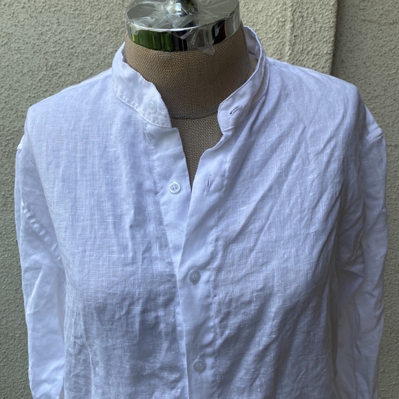 Island Importer 100% linen stunning white blouse. Beautiful high end linen - Picture 3 of 11